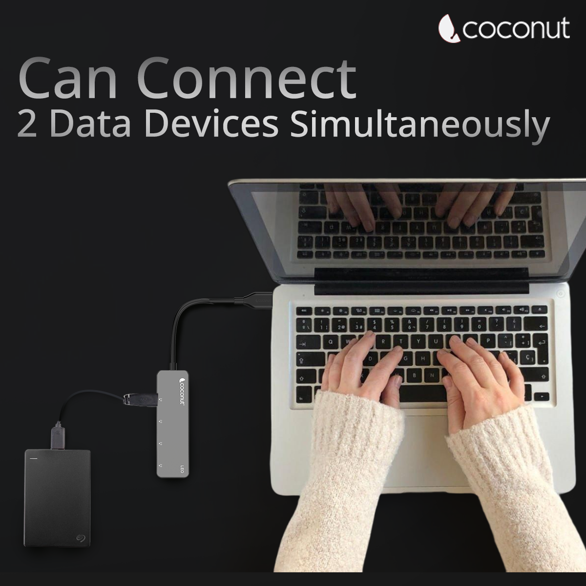 UH23 Gemini 4-port USB hub with sleek, compact design